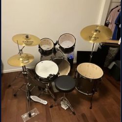 Batería usada la vendo porque ya no la necesito Si te interesa y tienes una oferta mándame mensaje 