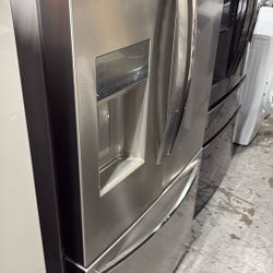 Frigidaire Refrigerator