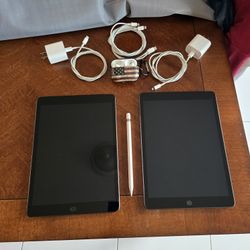 2 Ipads 9th Generations