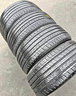 225/45r17 kumho Tires Con 80% de vida las 4