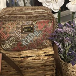 Juicy Couture Crossbody Bag – Nuevo con Etiqueta