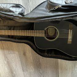 Fender Acoustic DG-60 Spruce/Mahogany Dreadnought Natural