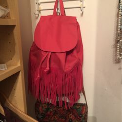 Back Pack Nylon https://offerup.co/faYXKzQFnY?$deeplink_path=/redirect/