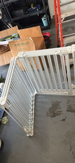 Regalo Safety 24"-192" Metal 2-in-1 Super Wide Baby Gate & Play Yard
