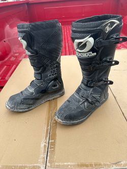 Motorcycle off-roading boots