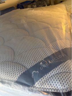 Queen size bed mattress Dreamcloud premier hybrid memory foam cooling Serta sealy Casper snow max dream purple tempurpedic nectar ultra luxe classic B
