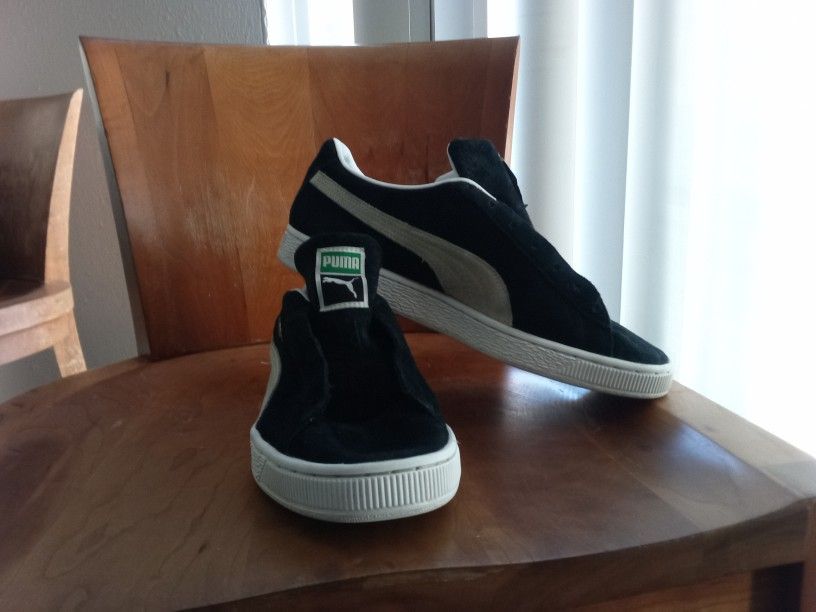Mens 9.5 Puma Shoes