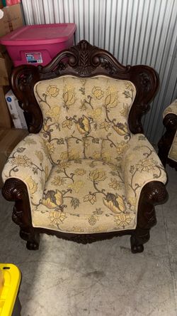 Upholstered Vintage Couch Set