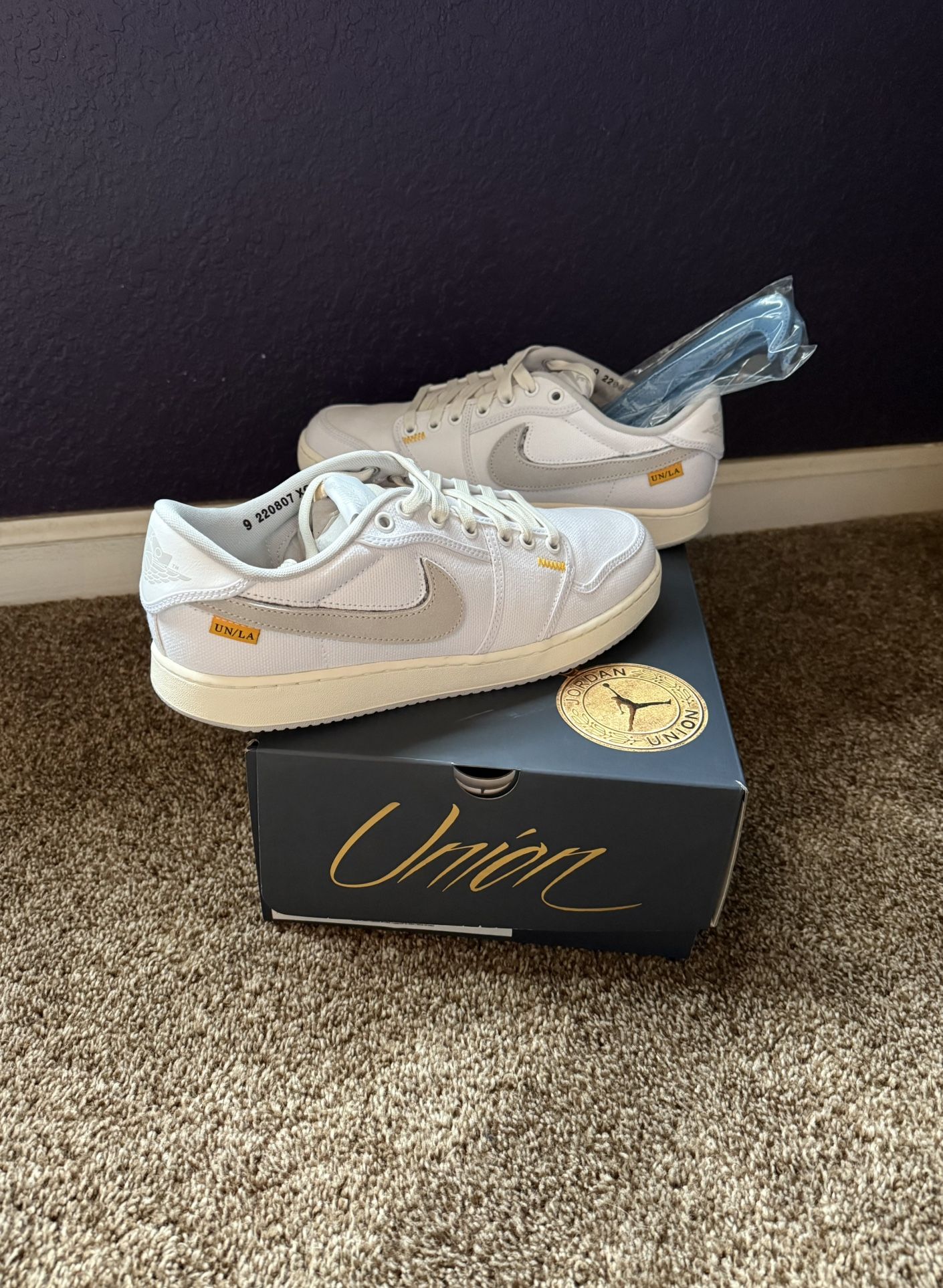 Brand New Jordan 1 Low KO x Union LA ‘White Neutral Grey’ Men’s Size 9