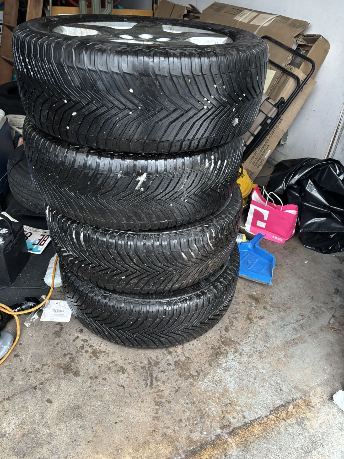 Michelin Cross-Climate 225-55R18