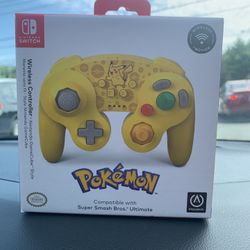 LIMITED EDITION PIKACHU GameCube Controller Wireless