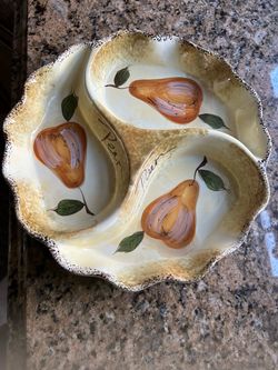 Attractive Serving  Dish/Platter with Holder