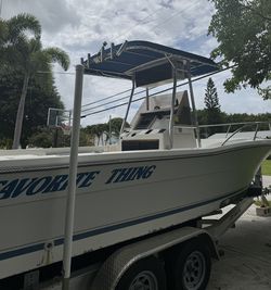 1989 Pursuit 2350