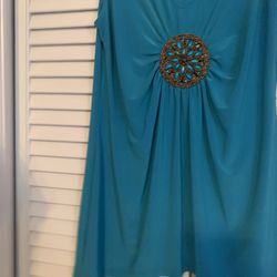 Dressbarn Size S Blue green Sleeveless Blouse