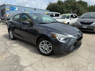 2017 Toyota Yaris iA