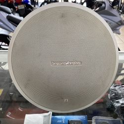 Harman Kardon Speaker Wireless Bluetooth Portable Standing White Pre Owned Test