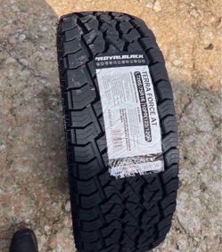 LT 265/75R16 AT Tires