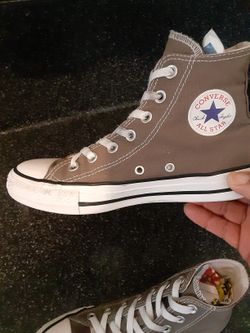 Converse womens 6 Great Condition