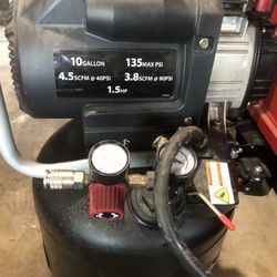 Husky 10 Gal Compressor 