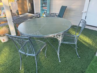 Vintage Hauser Wrought iron Patio set