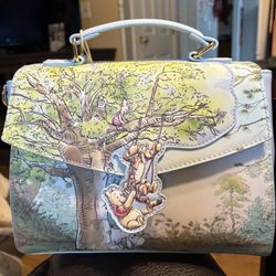 Winnie The Pooh Hard Tag Loungefly NWT In Plastic. Pu Bridgewater 