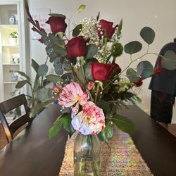 Fresh flower Arrangements Custom