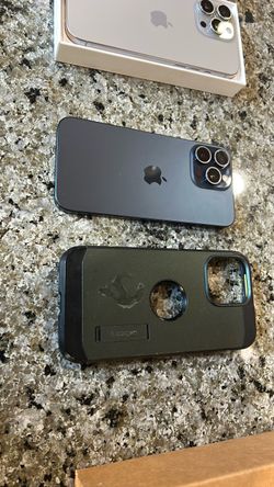 iPhone 15 pro max 256gb unlocked
