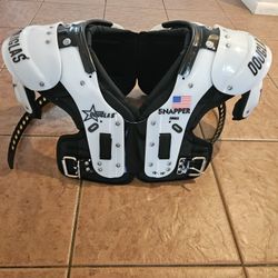Douglas Snapper Shoulder Pads