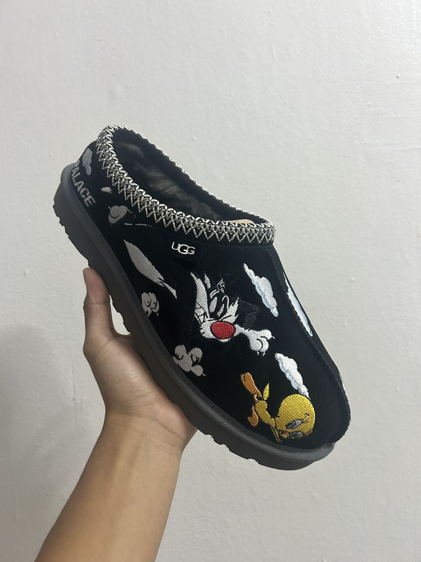 UGG Tasman Slipper - Palace x Looney Tunes
