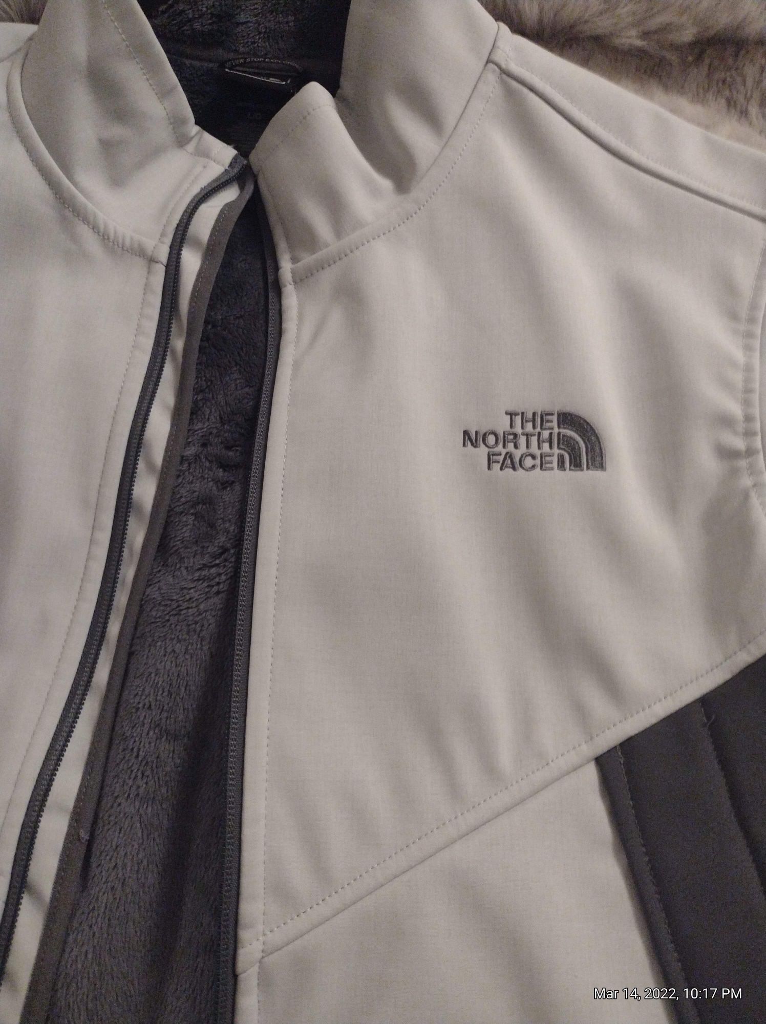 Cozy White North Face Jacket