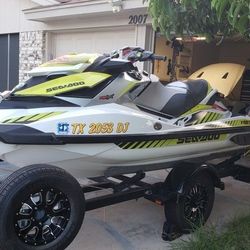2016 SEADOO RXPX300  TITLE IN HAND