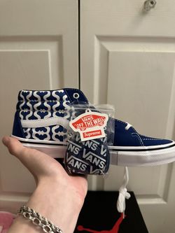 Supreme Vans Size 10