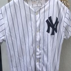 NY Yankees Child Jersey -Medium 10/12