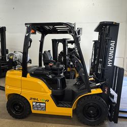 Forklift New 2026 Hyundai 25L-9