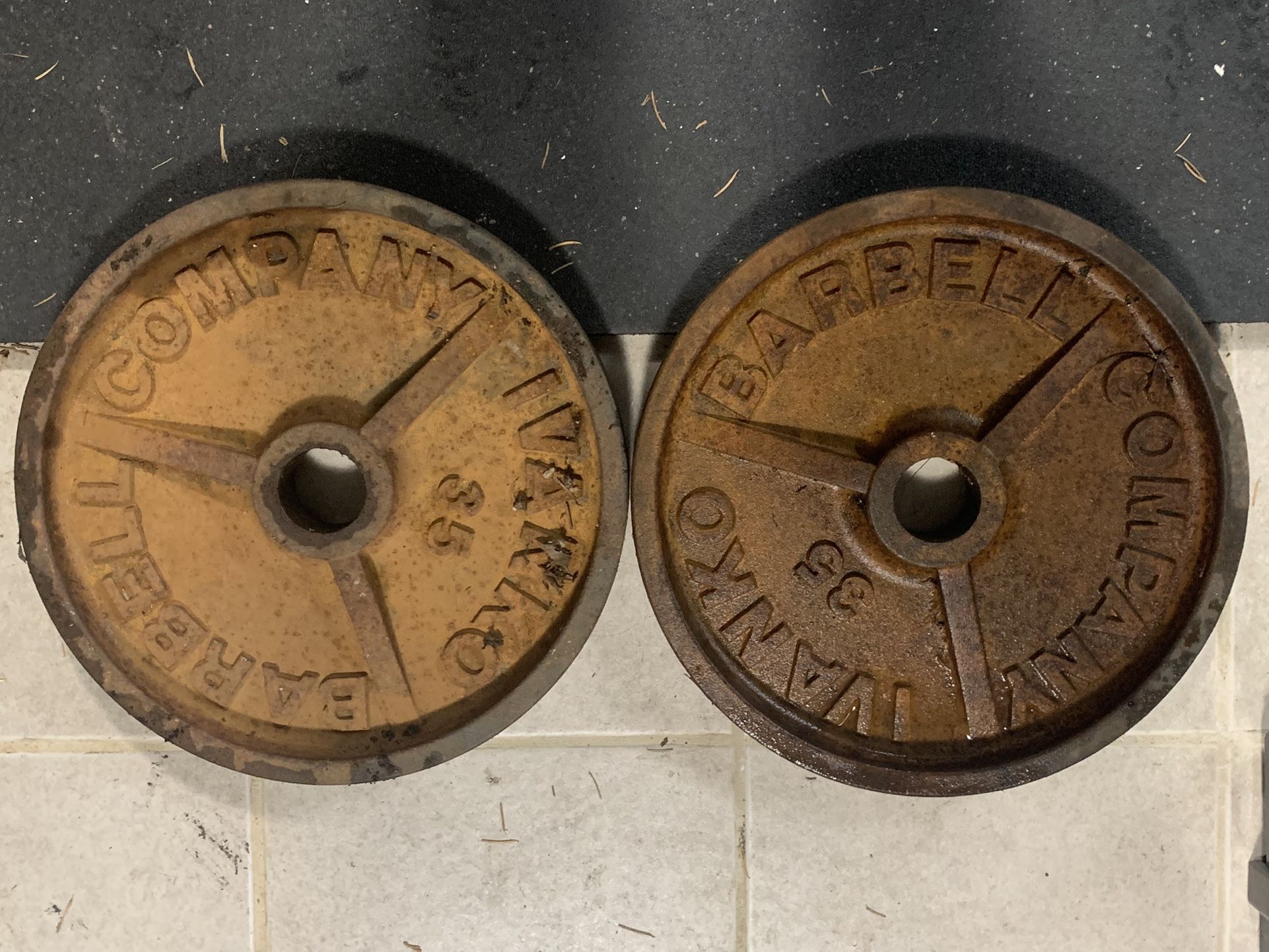 35lb barbell plates (Pair)