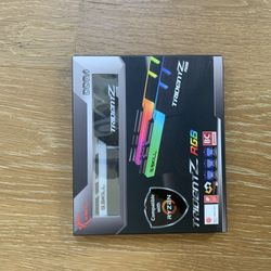 G.skill - TridentZ Rgb - DDR4-3200 16gb x 2