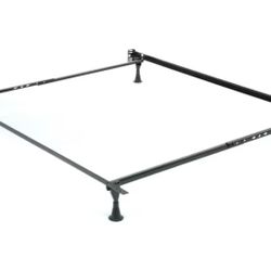 Adjustable Twin / Full Metal Bed Frame