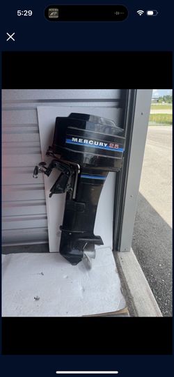 1970s Mercury 25HP Outboard Motor