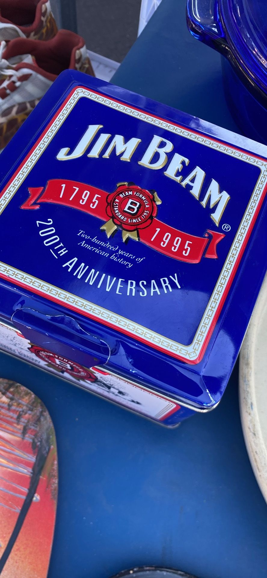 JIM BEAM 200TH UNIVERSITY POKER SET 