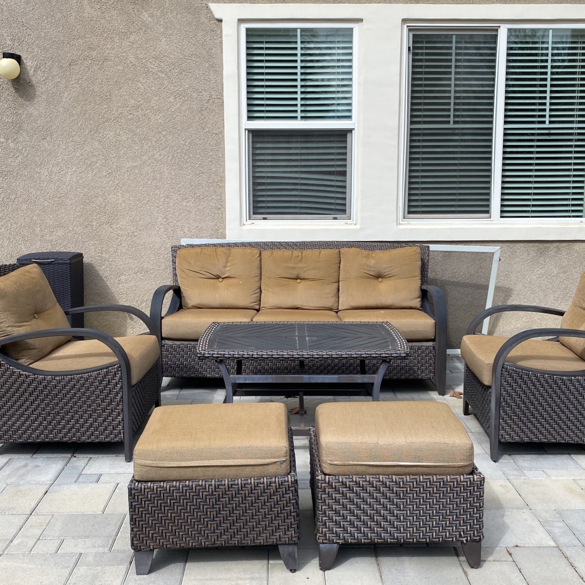 Outdoor Seating for Sale in Corona, CA OfferUp