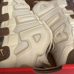 Nike Air More Uptempo