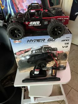 MJX Hyper Go 14209 V3 Brushless 1/14 4WD RC Truck | Caja, control y batería