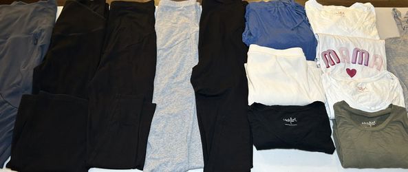 Women’s Maternity Clothing For Sale 🛍️✨