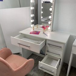 New Small Make Up Vanity Desk 
