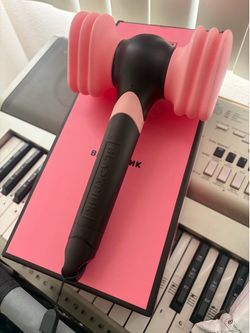 Black pink light stick