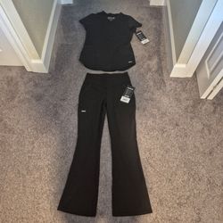 Women's scrubs
