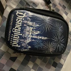 Small Disney Wristlet Purse: Fireworks Light Up