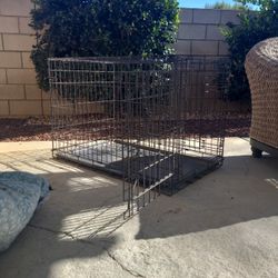 Medium  DOG CRATE 