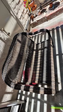 Outdoor bench wicker  in good condition