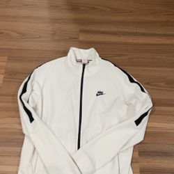 Nike Sweater